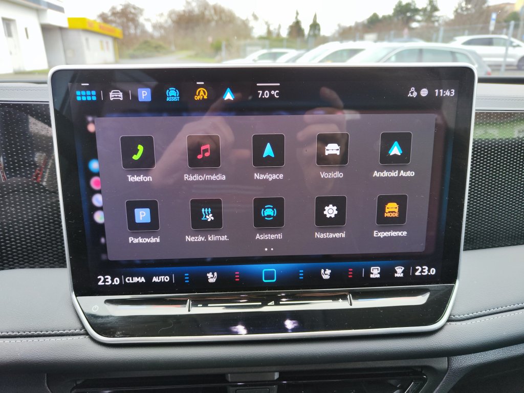 VW TIGUAN, ČR,1.M.,DPH,Pův.lak,ZÁRUKA,NT,Ventilace/Masáže sedadel,2x Kola