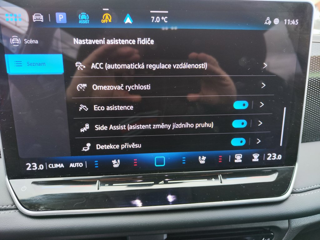 VW TIGUAN, ČR,1.M.,DPH,Pův.lak,ZÁRUKA,NT,Ventilace/Masáže sedadel,2x Kola