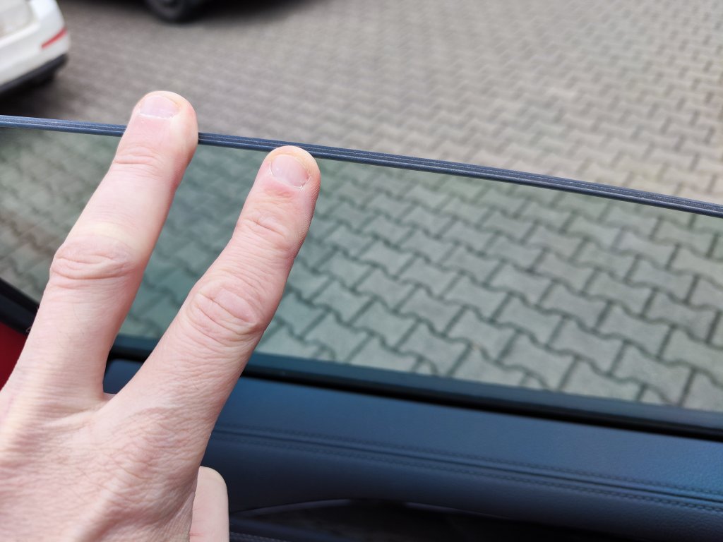 VW TIGUAN, ČR,1.M.,DPH,Pův.lak,ZÁRUKA,NT,Ventilace/Masáže sedadel,2x Kola