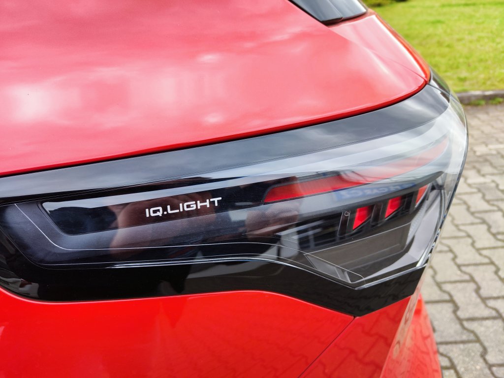 VW TIGUAN, ČR,1.M.,DPH,Pův.lak,ZÁRUKA,NT,Ventilace/Masáže sedadel,2x Kola