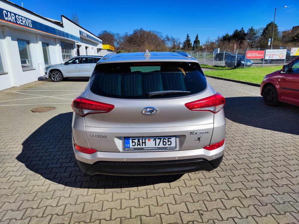 Hyundai TUCSON Welcome 1.7 CRDi 85 kW 6st.Manuál, ČR,2x Pneu, KAMERA,NAVI
