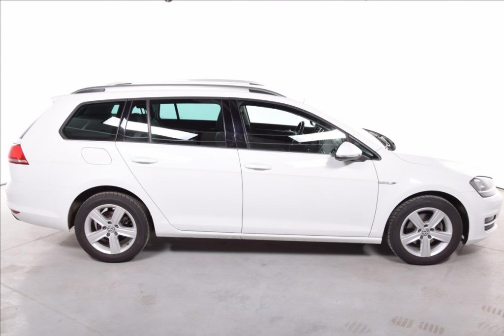 VW GOLF VARIANT Highline CNG 7DSG
