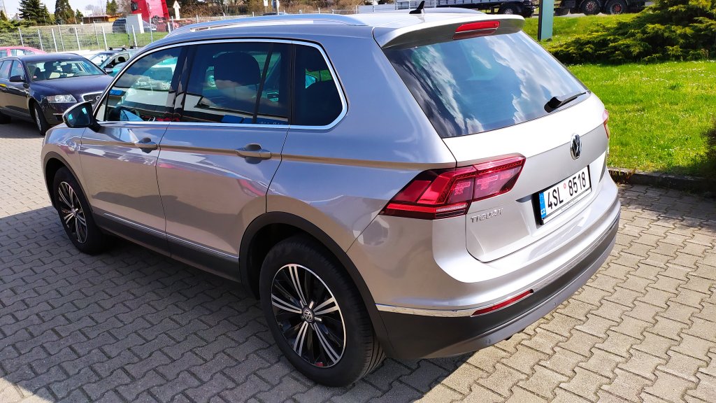 VW TIGUAN Highline 2.0 TDI 110 kW 4M 7DSG