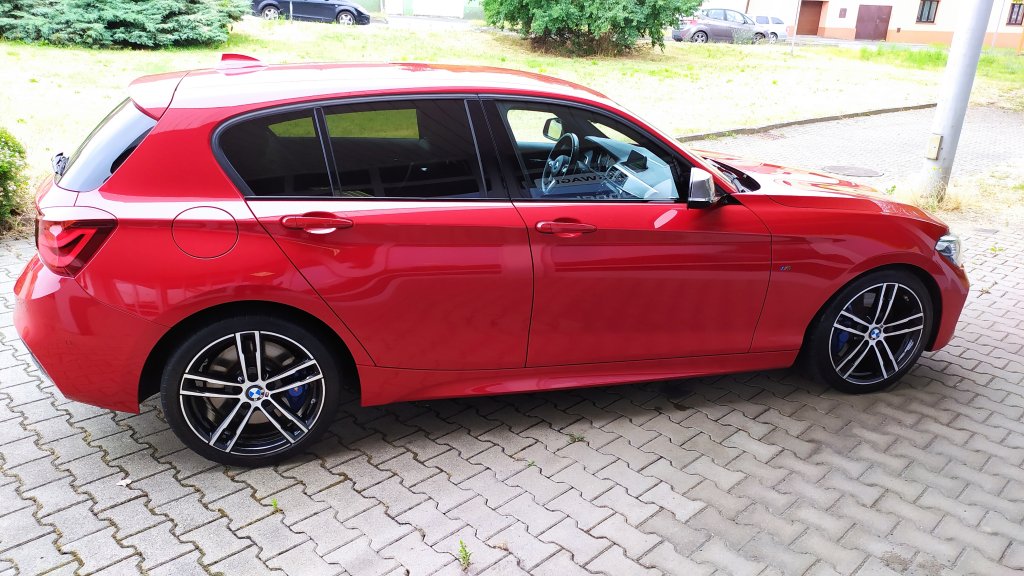 BMW M140i xDrive 8AT