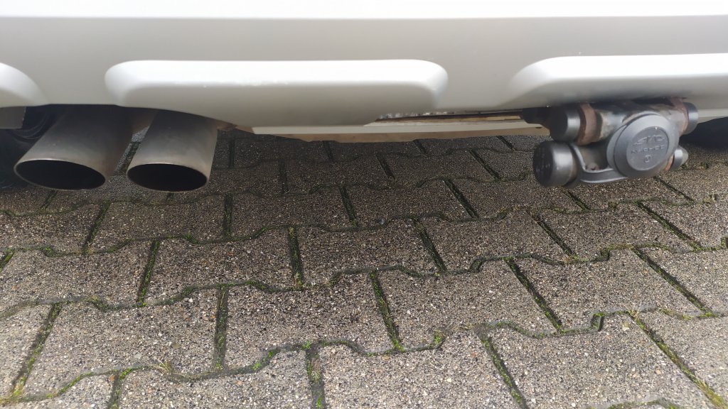Škoda YETI Elegance 2.0 TDI, ČR, 2.majitel, Pův.lak, TZ, 2x Kola,