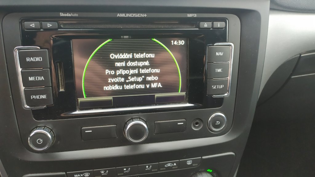 Škoda YETI Elegance 2.0 TDI, ČR, 2.majitel, Pův.lak, TZ, 2x Kola,