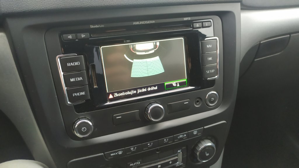 Škoda YETI Elegance 2.0 TDI, ČR, 2.majitel, Pův.lak, TZ, 2x Kola,