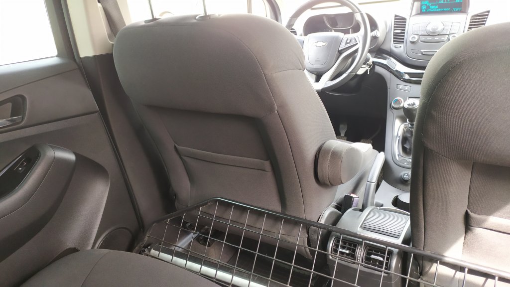 Chevrolet ORLANDO 1.8i LT+, 7 MÍST, ČR, Park.čidla, 2x komplet kola