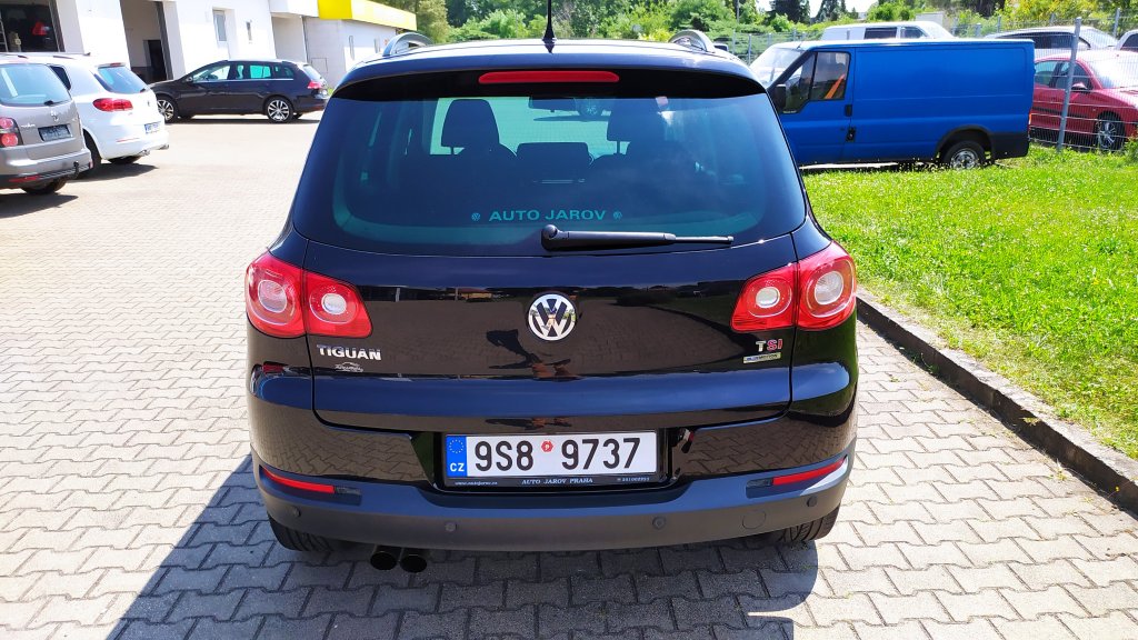 VW TIGUAN 1.4 TSI 110 kW 6MT, ČR,1.Majitel, Pův.lak, 2x Kola