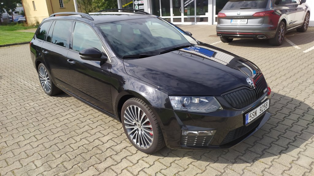 Škoda OCTAVIA Combi RS 2.0 TSI 162 kW 6st.Manuál, ČR