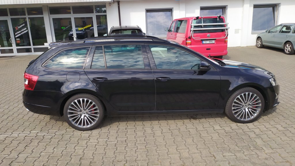 Škoda OCTAVIA Combi RS 2.0 TSI 162 kW 6st.Manuál, ČR