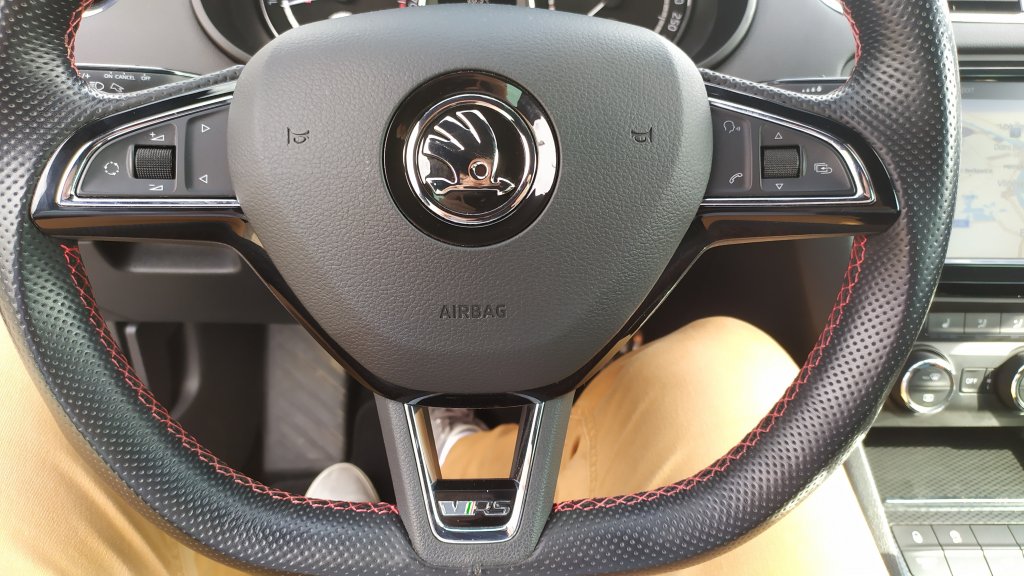 Škoda OCTAVIA Combi RS 2.0 TSI 162 kW 6st.Manuál, ČR