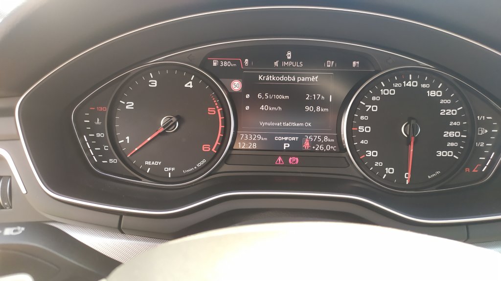 Audi A4 ALLROAD 3.0 TDI V6 quattro S tronic,ČR,1.M.,DPH,jen 73 tis.km!