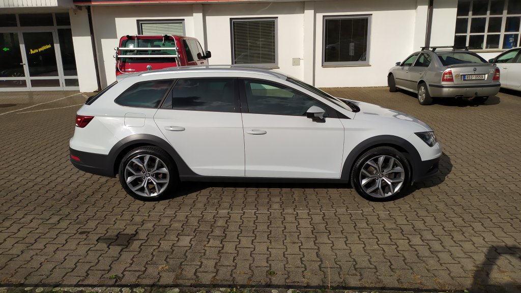 Seat LEON X-Perience 4x4 2.0 TDI 110kW 6st.Manuál,ČR,Pův.lak, TZ