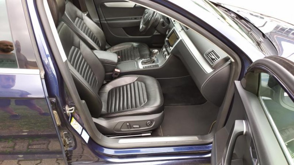 VW VW PASSAT VAR. Highline 6DSG