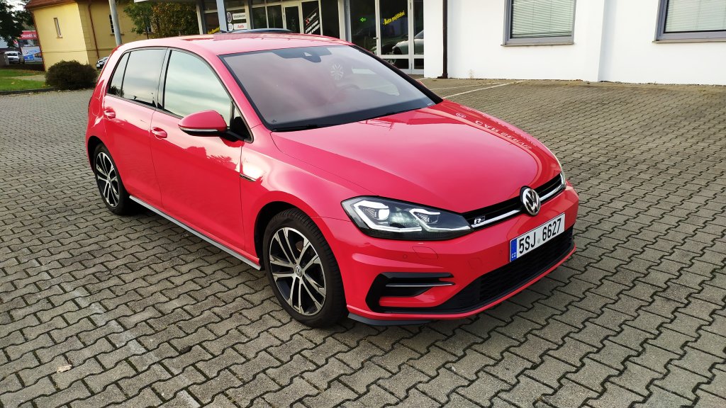 VW GOLF R-Line 1.4 TSI 110 kW 7DSG, ČR, DPH