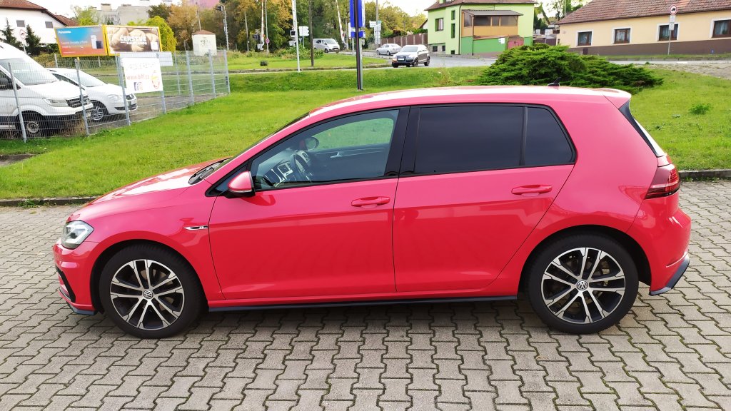 VW GOLF R-Line 1.4 TSI 110 kW 7DSG, ČR, DPH