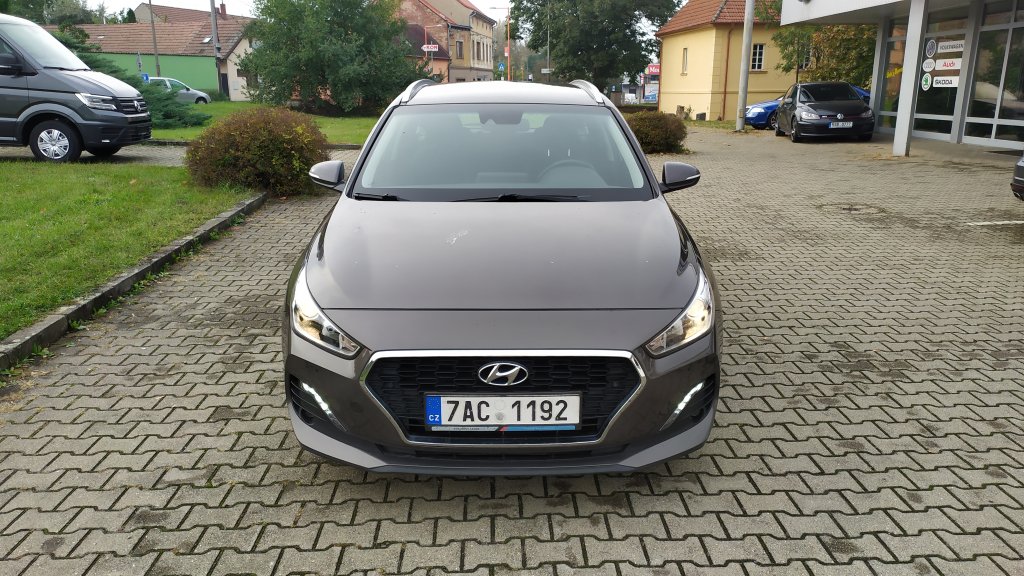 Hyundai i30 Kombi STYLE Navi 1.6 CRDi 85 kW 6st.Manuál, ČR, DPH, 2x Kola