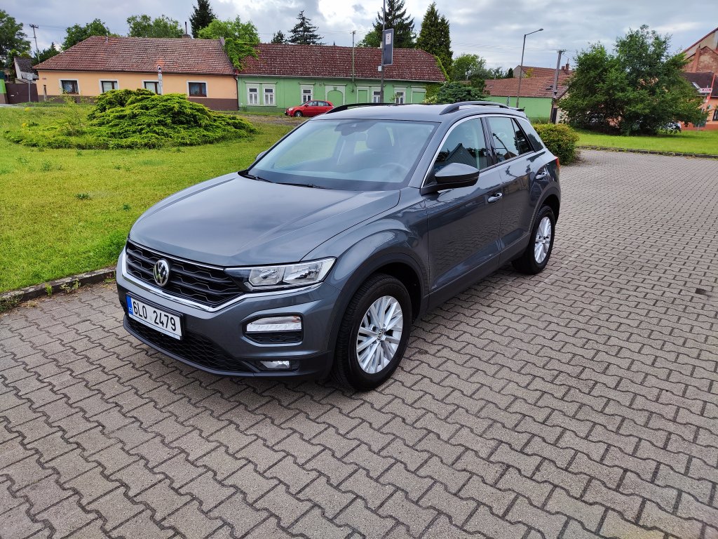 VW T-ROC 1.0 TSI 85 kW 6st.Manuál, ČR,1.Majitel, Pův.lak! 2x Kola