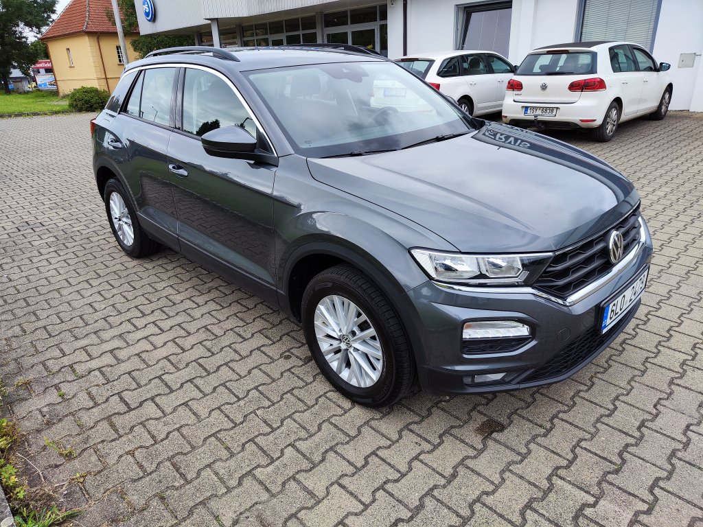 VW T-ROC 1.0 TSI 85 kW 6st.Manuál, ČR,1.Majitel, Pův.lak! 2x Kola